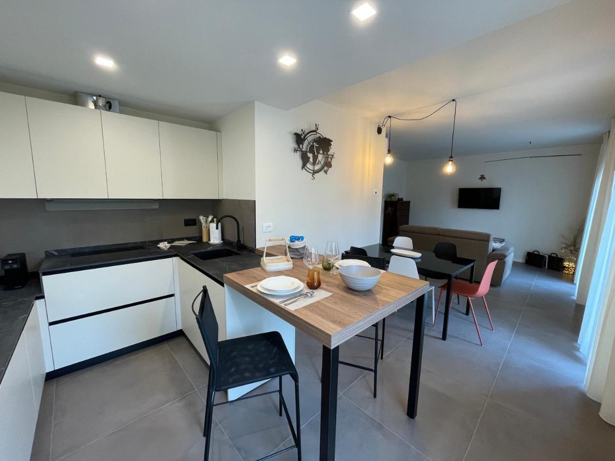 Lucia Holiday Apartments Lazise Buitenkant foto